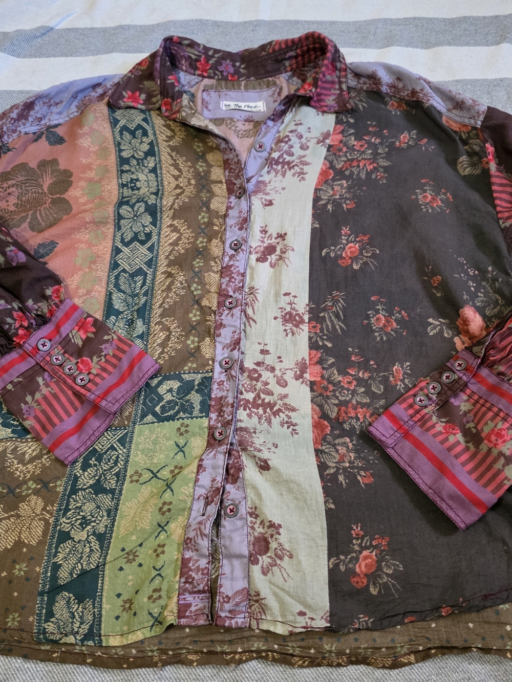 We The Free Oversized Flowy Lightweight Floral Patchwork Button-Up Shirt - Picture 9 of 12